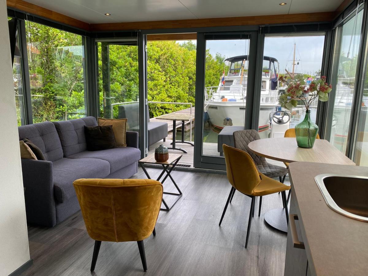 Houseboat De Amstel Hotel Monnickendam Eksteriør billede