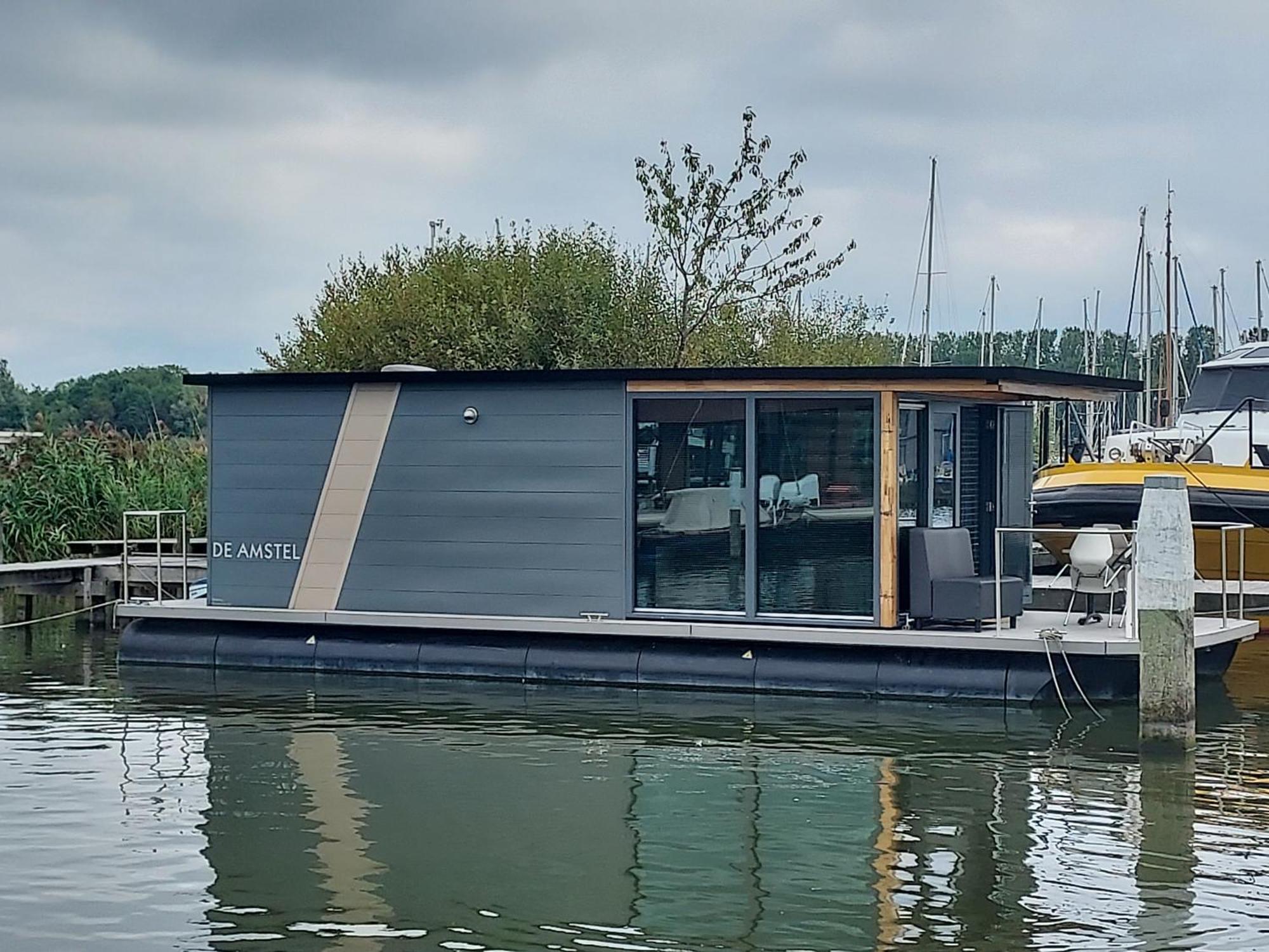 Houseboat De Amstel Hotel Monnickendam Eksteriør billede