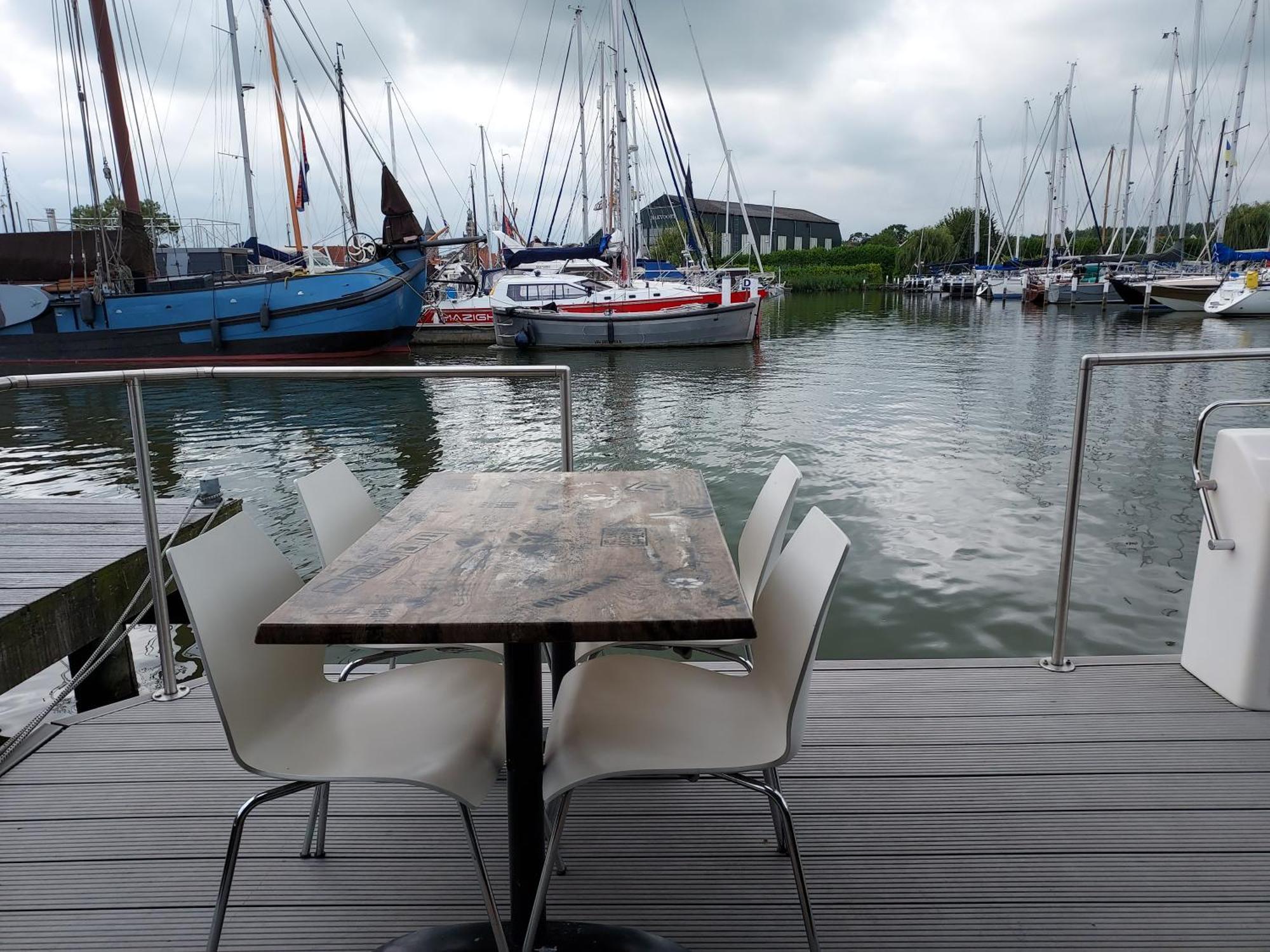 Houseboat De Amstel Hotel Monnickendam Eksteriør billede